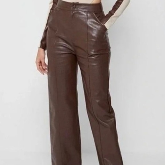 Sexy Heart Pockets Black Faux Leather Trousers Maniere De Voir Pants - Picture 8 of 8